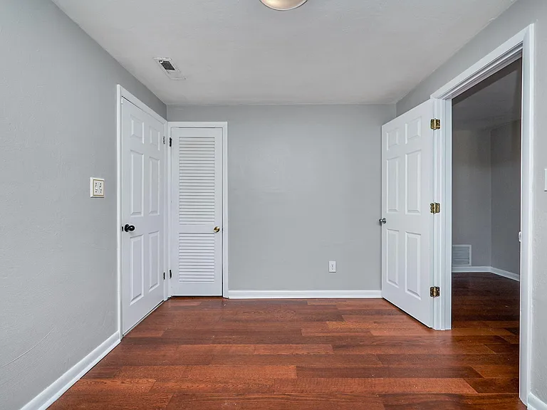 824 Morgan Trl — Photo 25