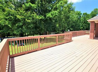 10693 Sunflower Dr, Willis, TX 77318