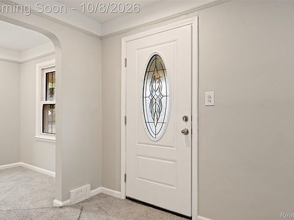 4th image of 19331 Annchester Rd