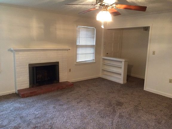 5th image of 402 Indian Creek Dr