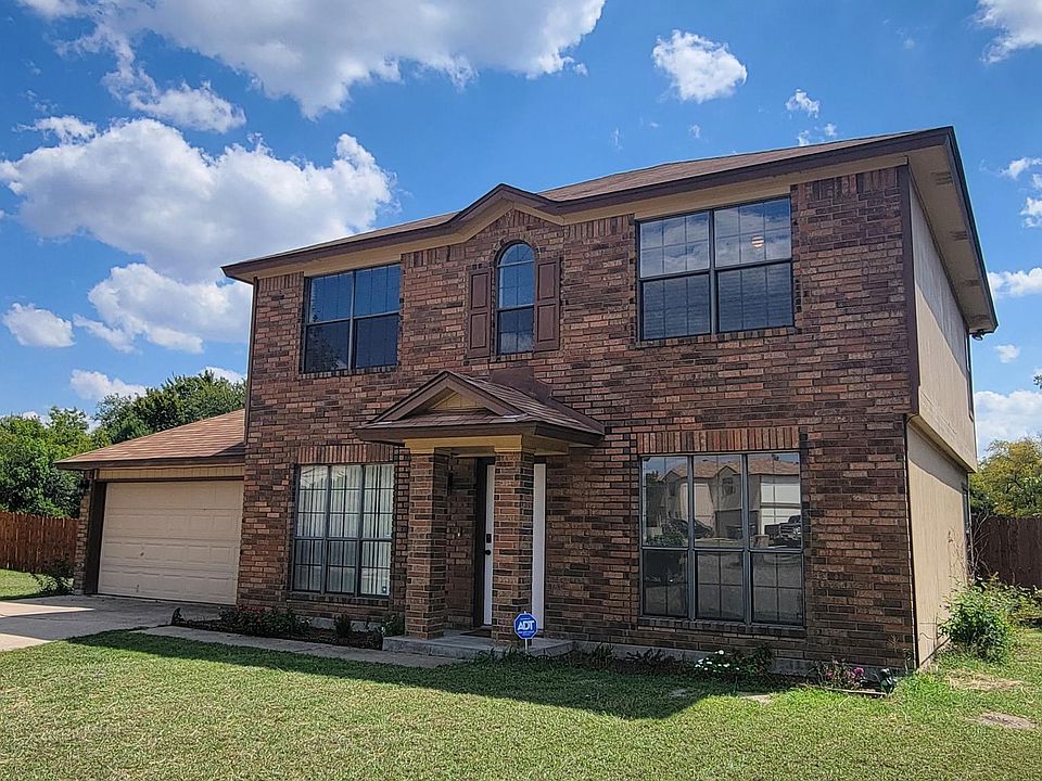 1st image of 2315 Bernice Cir