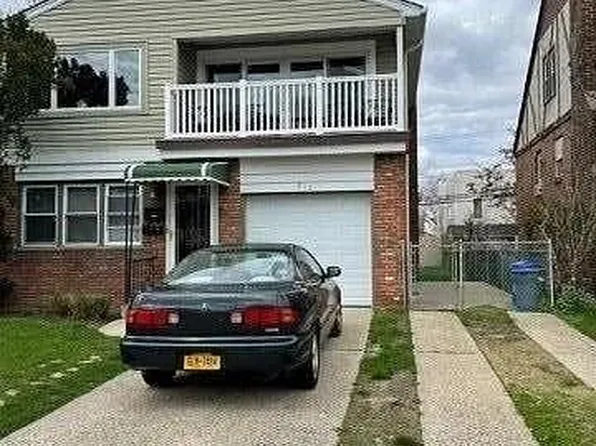 317 E Olive St, Long Beach, NY 11561