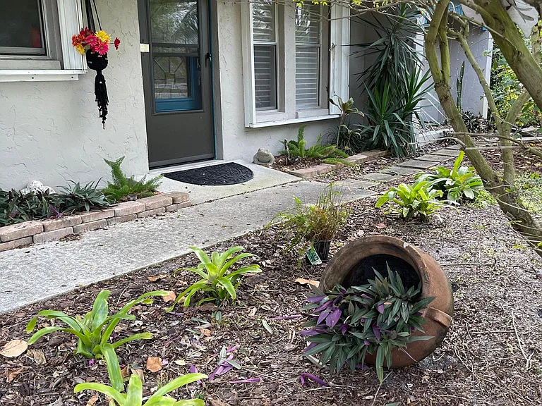 9310 Carolina St — Photo 3