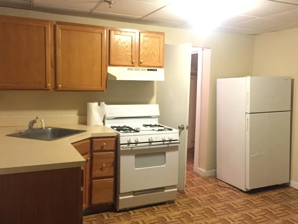 293-295 Commonwealth Ave #G4