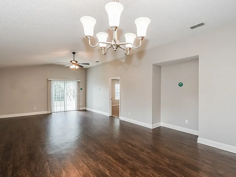 8785 Chambore Dr — Photo 6
