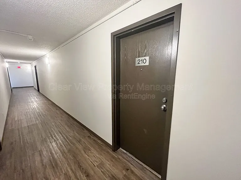 295 Columbia Blvd W #210B — Photo 15