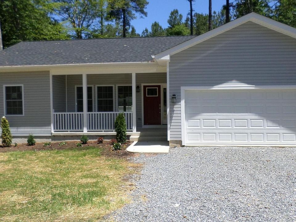 1st image of 63 Elm Dr