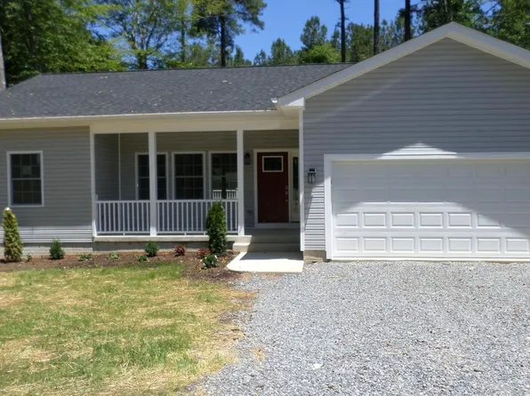 63 Elm Dr, Colonial Beach, VA 22443