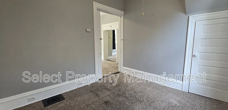223 W Woodland Ave #1 — Photo 15