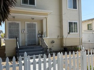 1898 Harmon St #1/2, Berkeley, CA 94703