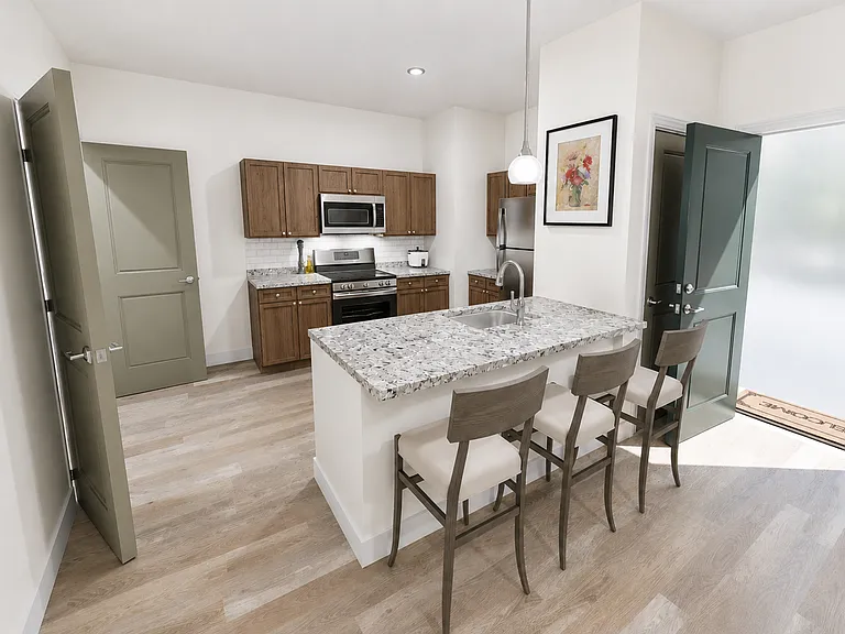Reverb Apartments — Photo 1