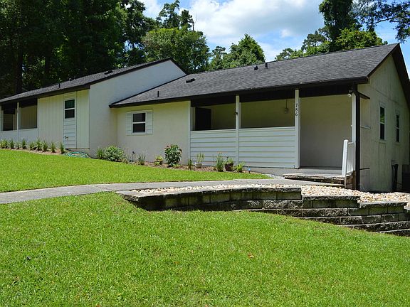 4th image of 786 Livingston Ct