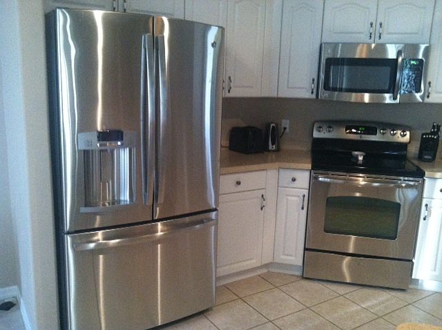 1st image of 4928 SW 9th Pl