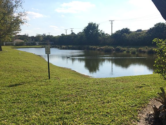 5th image of 870 Summit Lake Dr