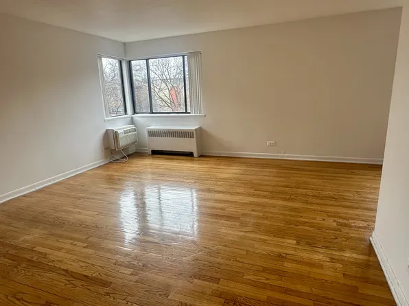 1512 W Farwell Ave APT 2A, Chicago, IL 60626