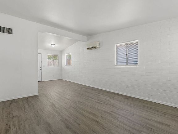2nd image of 1415 E Adelaide Dr #1419