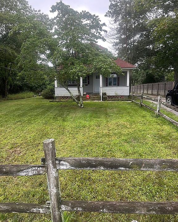 1st image of 1383 Pulaski St