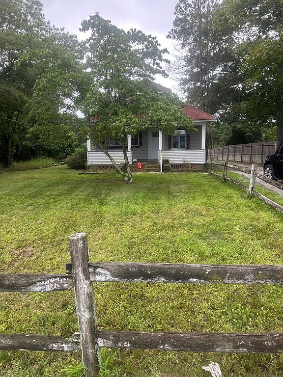 1383 Pulaski St - Property Image