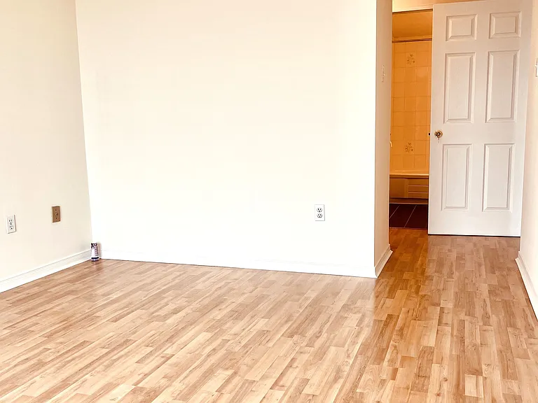 2177 Burnhamthorpe Rd W #1702 — Photo 38
