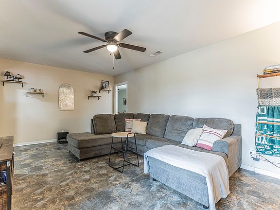 4th image of 314 S Rita St