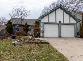 7216 Mastin St, Merriam, KS 66203