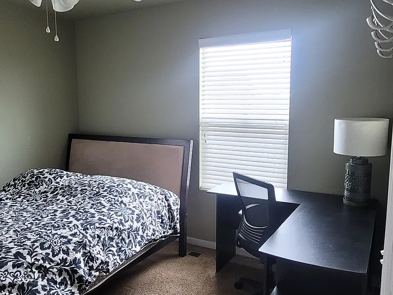 10022 Altura St — Photo 12