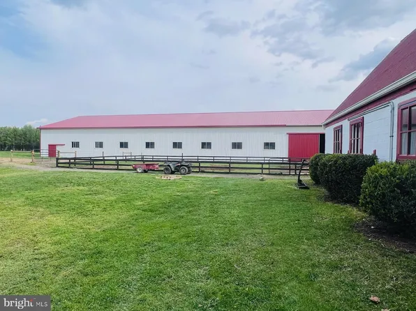 165 Taylors Bridge Rd, Townsend, DE 19734