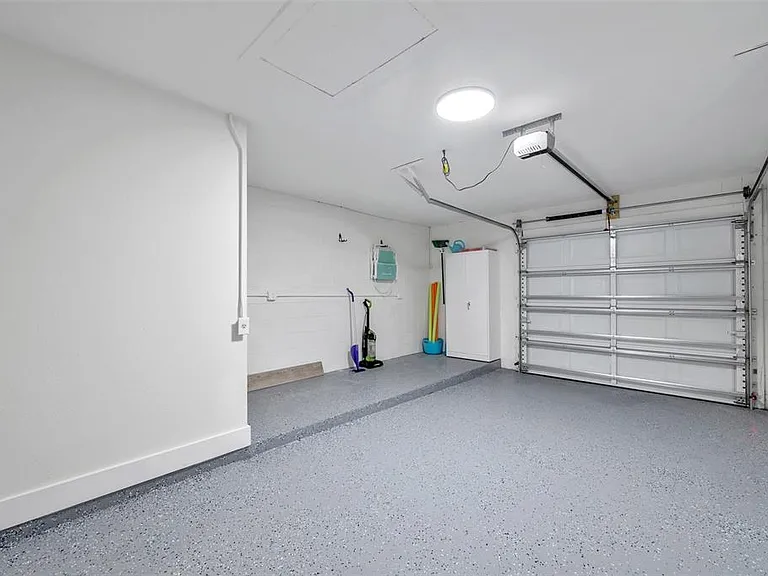 2310 Mary Sue St — Photo 35