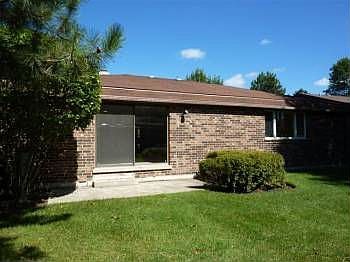 3rd image of 4518 Lindenwood Ln