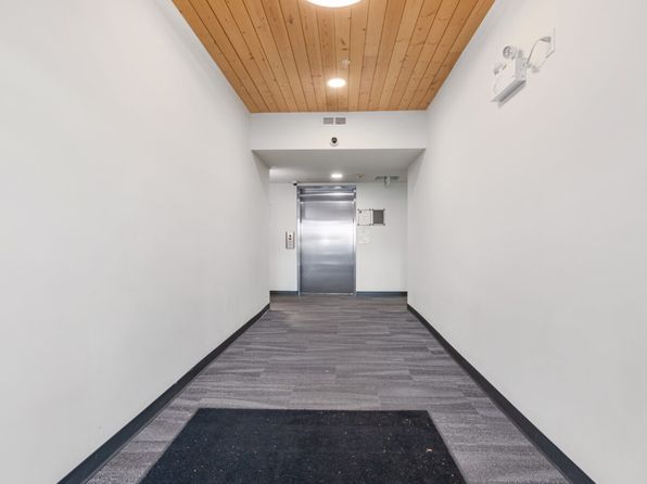 2 bedroom rental in Vancouver — photo 21