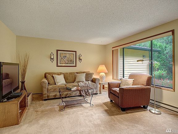 4th image of 33658 SE 55th St