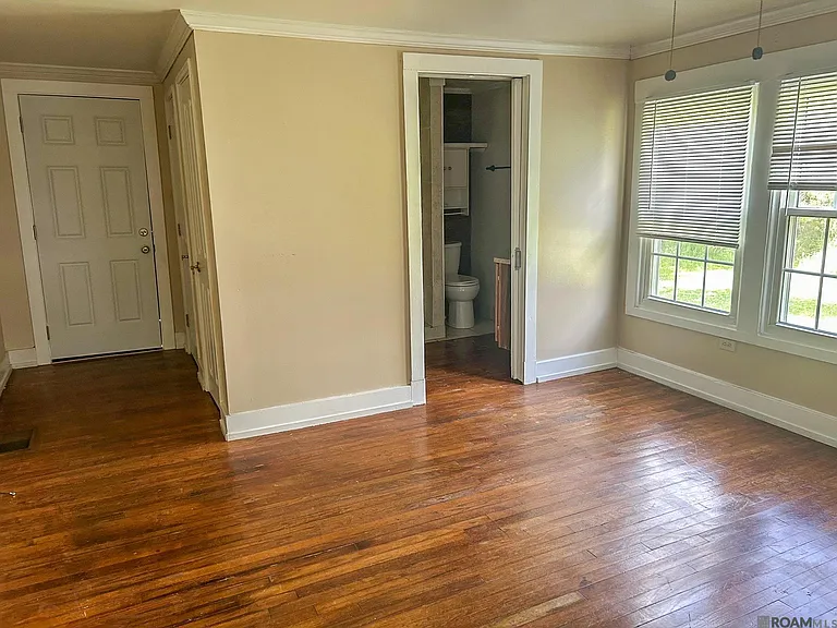 30184 Smith Dr — Photo 2