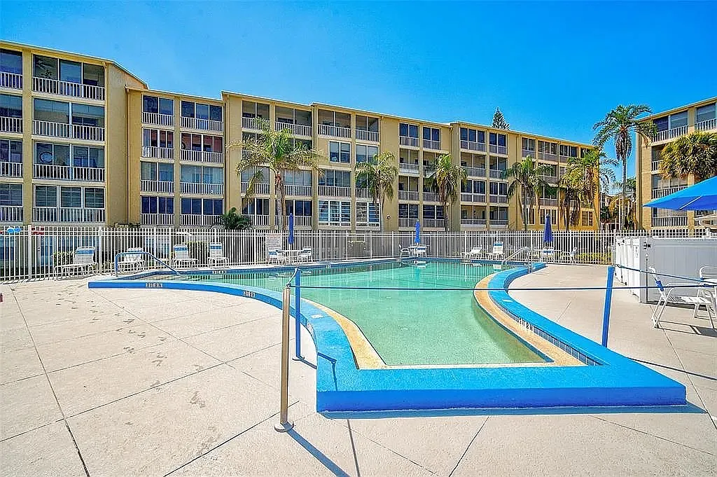 2 bed, 1144 sqft, $2,950 — Photo 3