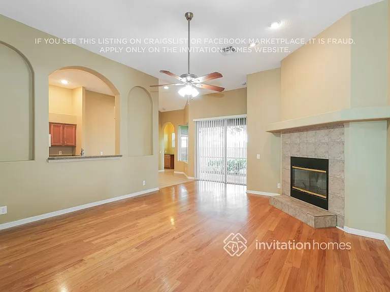 1631 Regal Mist Loop — Photo 3
