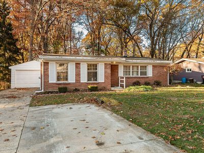 4889 Fuller Ave SE, Kentwood, MI, 49508