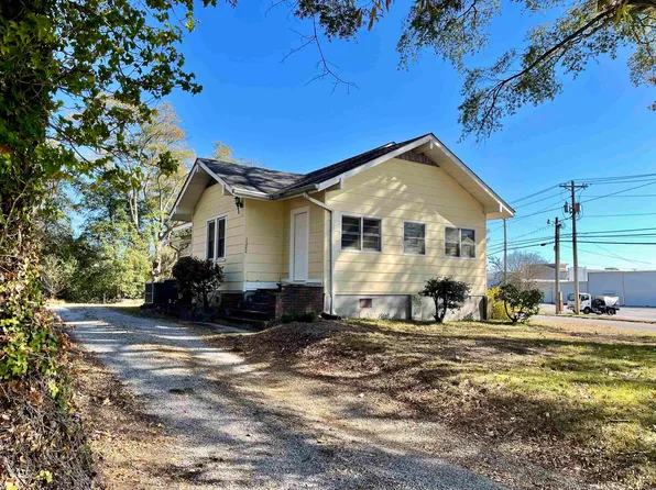 1222 Broadway Ave SW, Cullman, AL 35055