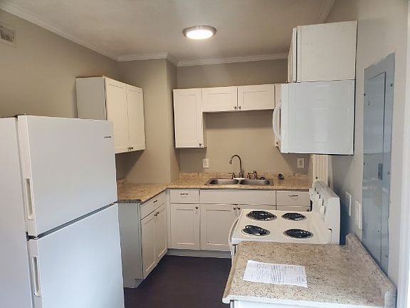 3rd image of 1040 Bose Ave #1040