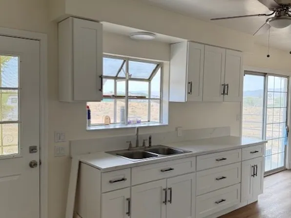 18822 Hercules St, Hesperia, CA 92345