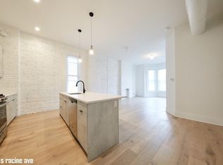 324 S Racine Ave #823, Chicago, IL 60607