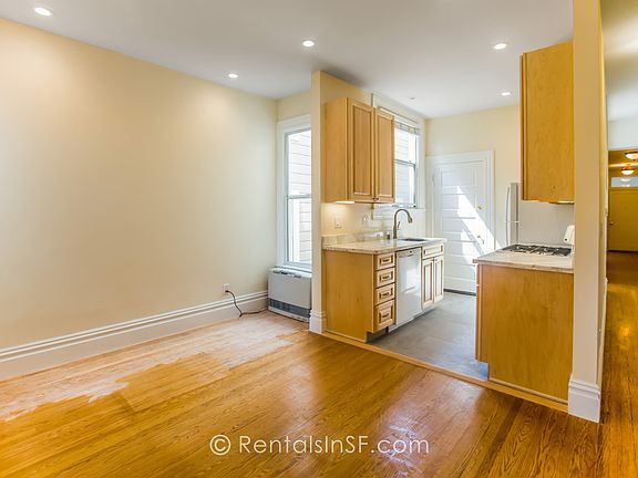 4th image of 1049 Fell St