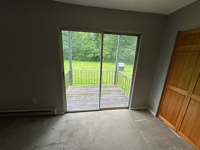 12 White Gate Rd #B — Photo 13