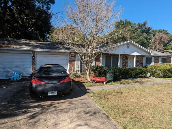 5745 Leesway Blvd, Pensacola, FL 32504