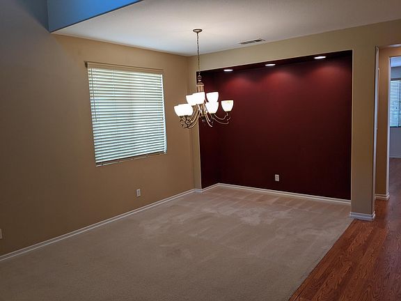 2nd image of 28392 Ware St