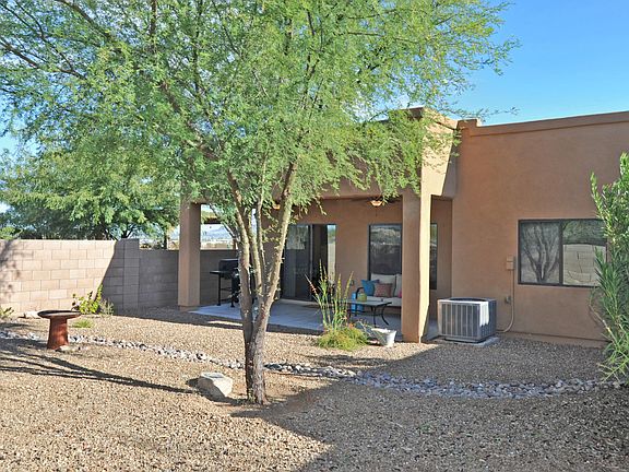 5th image of 2476 W Silver Vista Pl