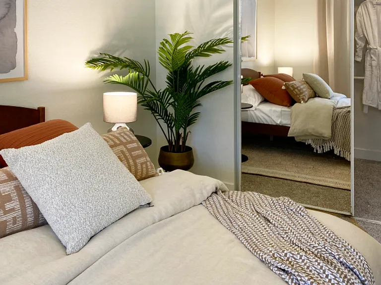 Bedroom | Fountains at Emerald Park Apartments | Apartments in Dublin, CA