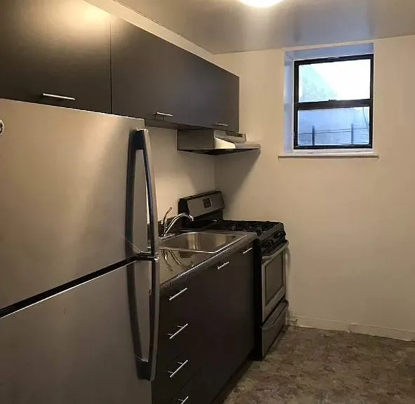 207 E 105th St #1C — Photo 4