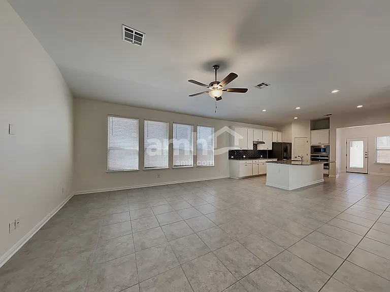 2126 Abadeer Trl — Photo 6