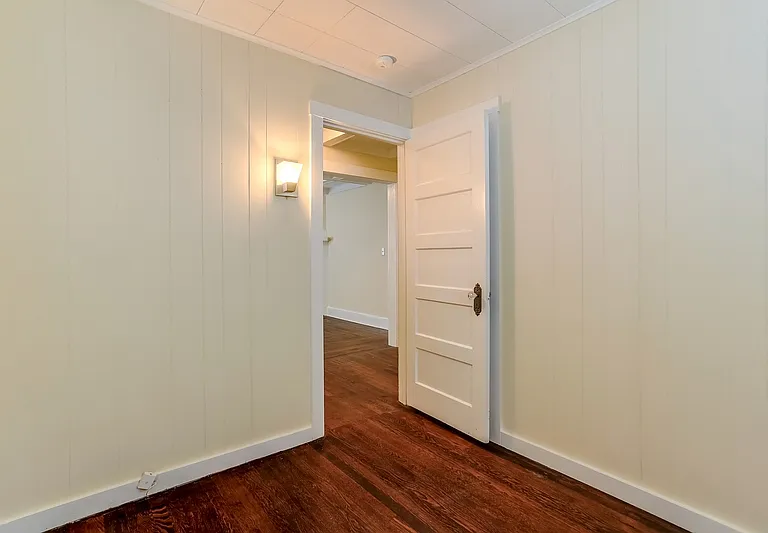 18 Peck St — Photo 13