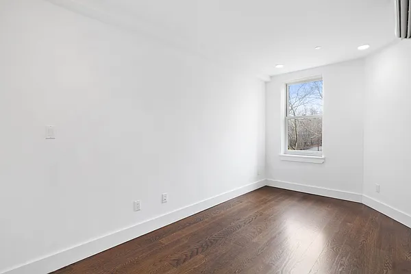 Rented by Compass | media 15