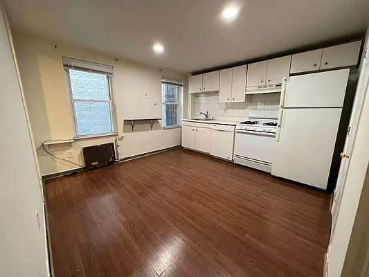 Rented by Best Apartments North Inc | media 7